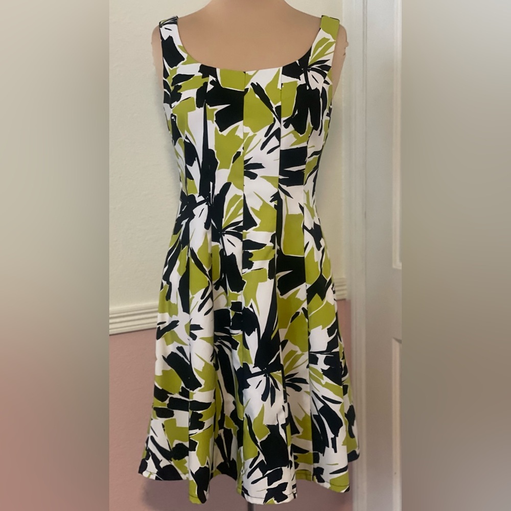 Ronni Nicole dress size 8
